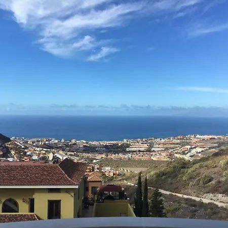 וילה Sunset View Tenerife, Simply Amazing אדחה